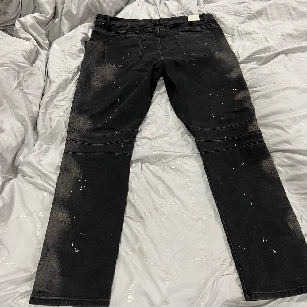 Embellish Size 40 - Picture 4 of 4
